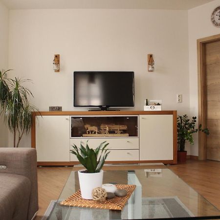Ferienwohnung "Zum Schlosskeller" Wolkenstein Bagian luar foto